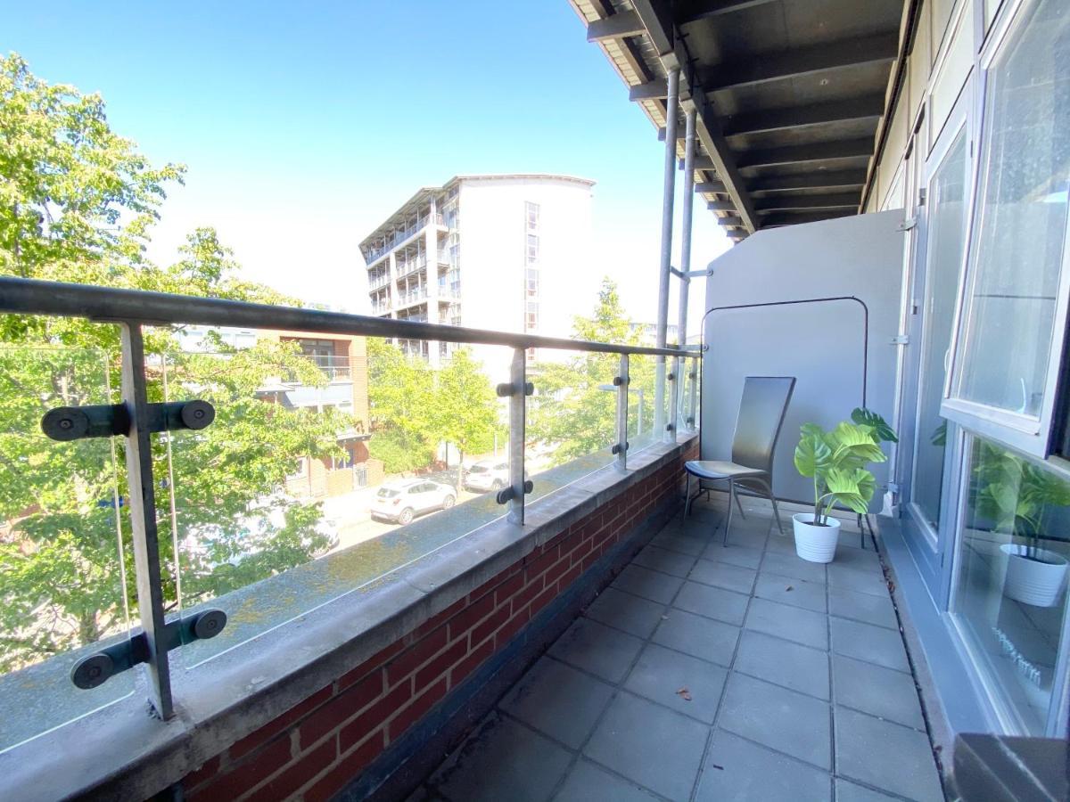 City Centre Townhouse - 3 Bedrooms - Garage - Parking - Top Rated Birmingham Dış mekan fotoğraf