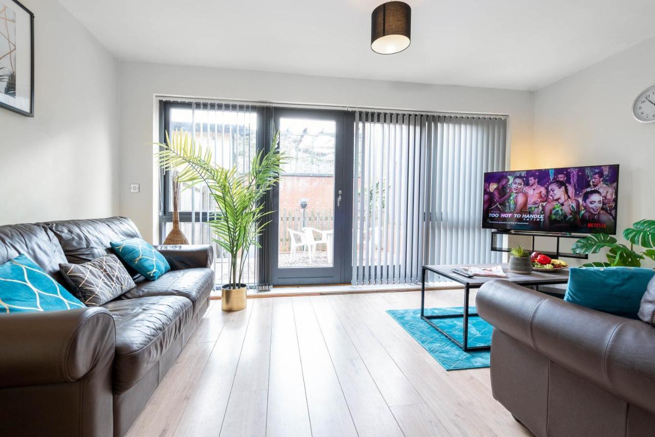 City Centre Townhouse - 3 Bedrooms - Garage - Parking - Top Rated Birmingham Dış mekan fotoğraf